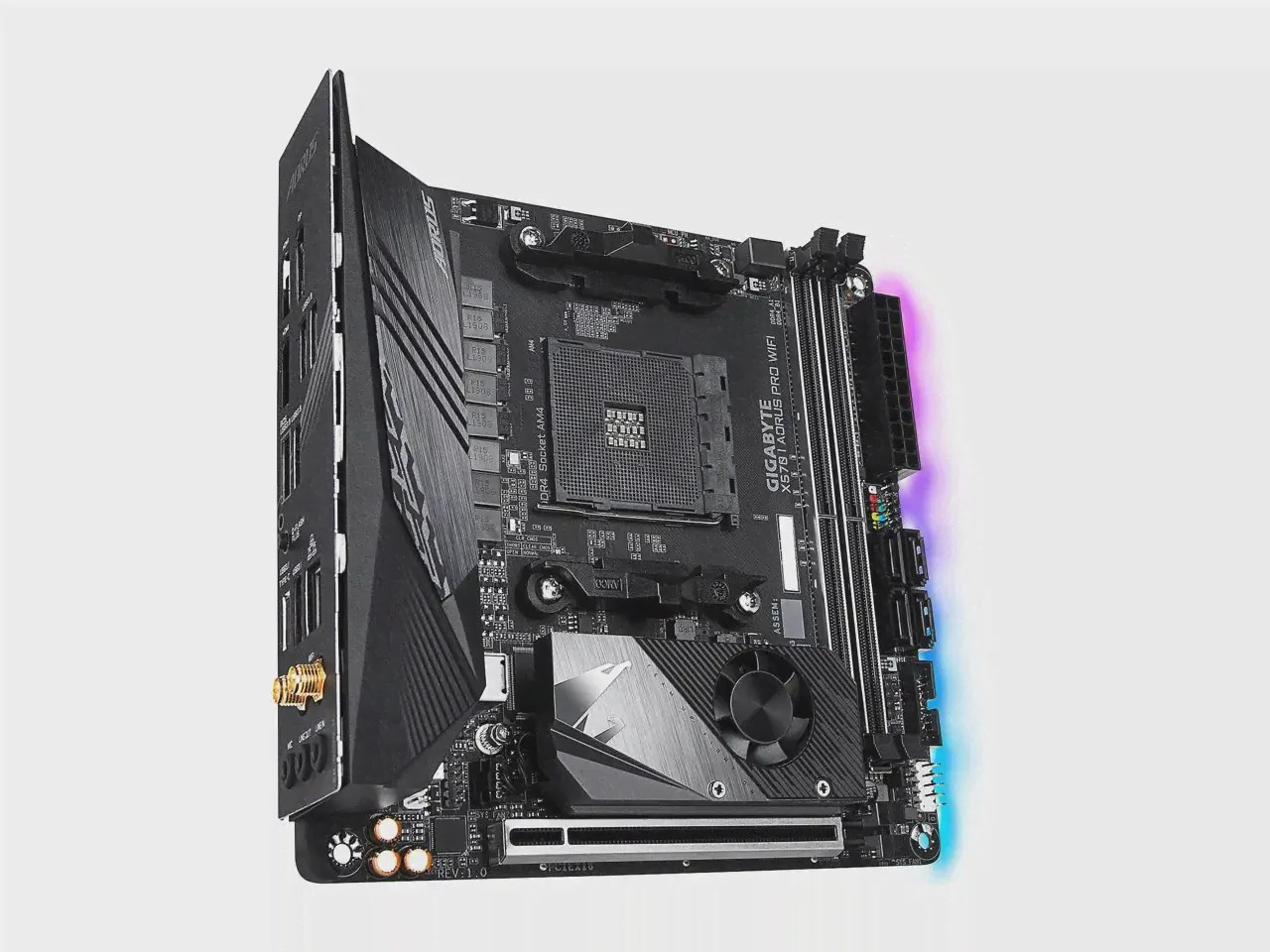 Материнская плата AM4 Gigabyte X570 I AORUS PRO WIFI DDR4 64GB PCI-E 4.0 Игровая материнская плата AMD X570 AM4 SATA3.0 для настольных пк Материнская плата X570