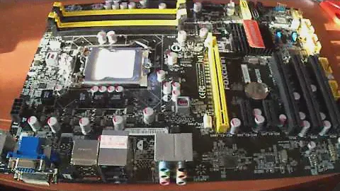 Foxconn H67A (чипсет H67, сокет 1155, LGA1155)