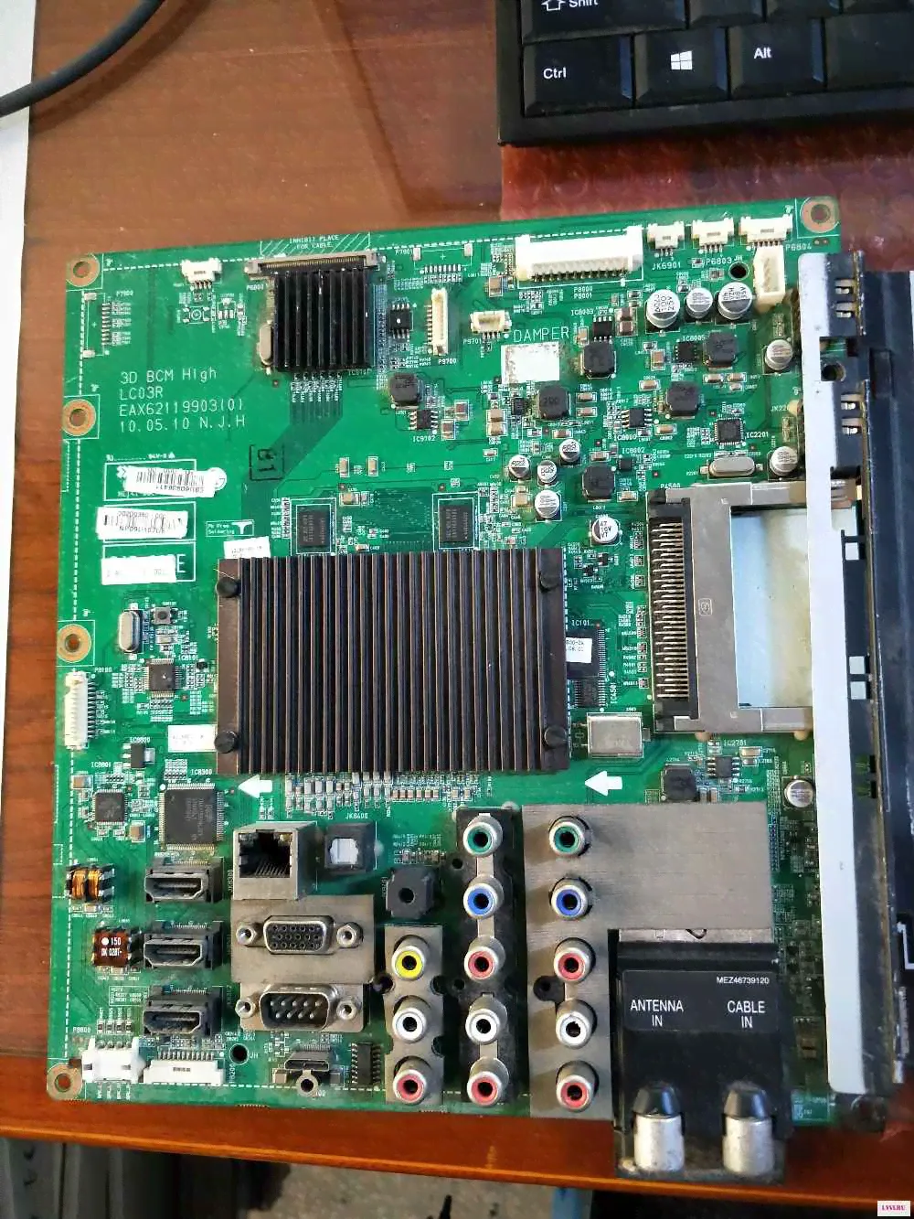 Материнская плата для LG ТВ моделей 47/42/55LX6500 с номерами EAX62119902 и EAX62119903-0